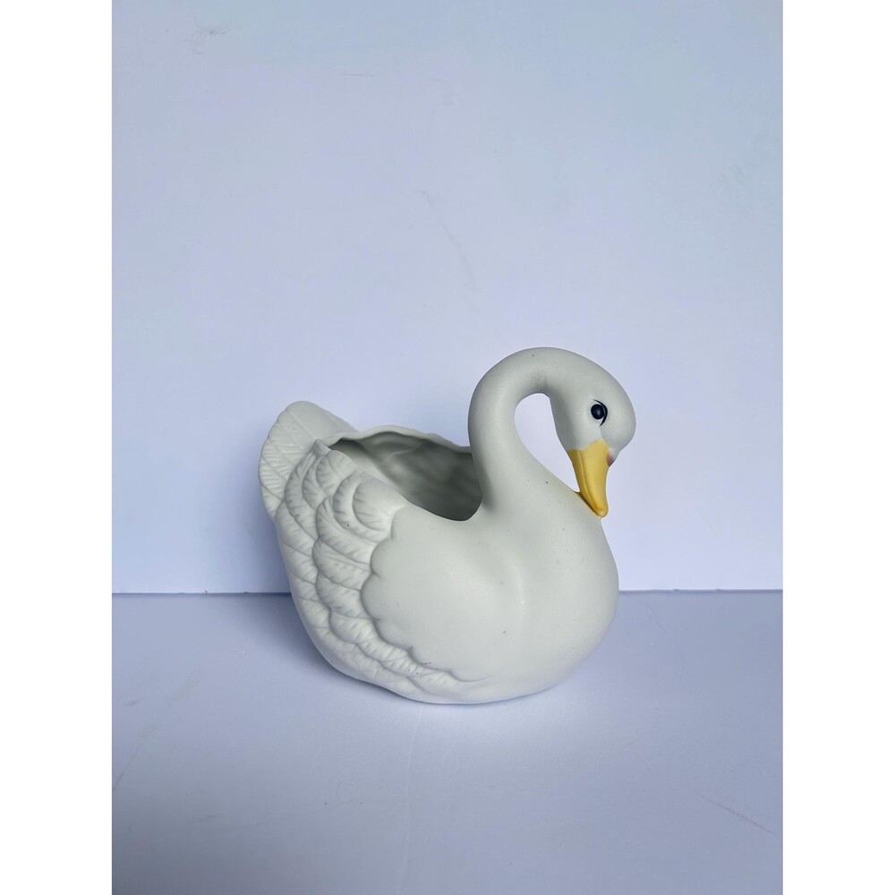 Vintage HOMCO White Bisque Swan Planter 1402 - Matte Porcelain Small Flower Pot